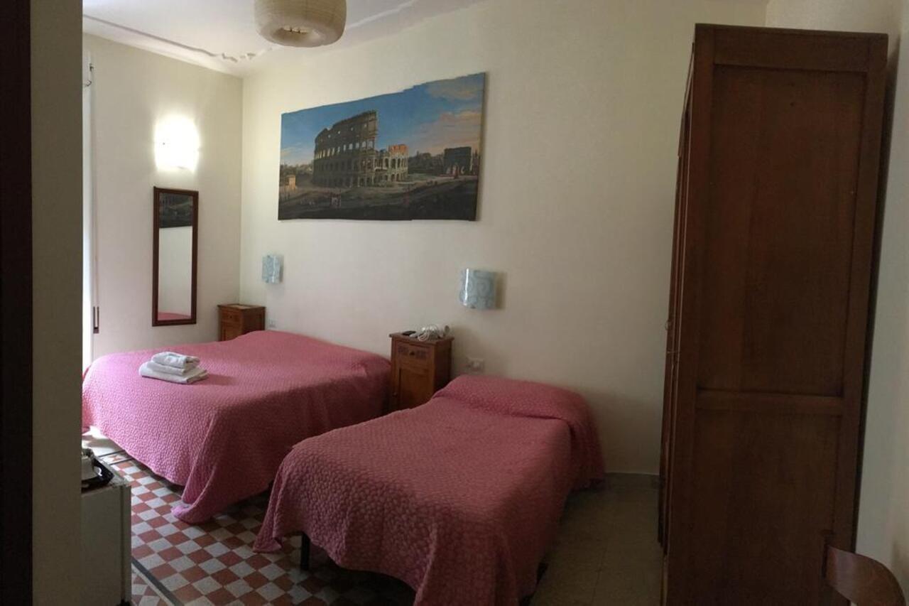 Casa Rosy 3*